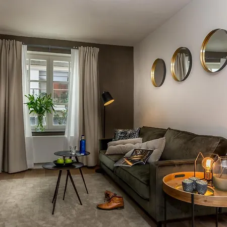 Zoet Valkenburg * 法尔肯堡